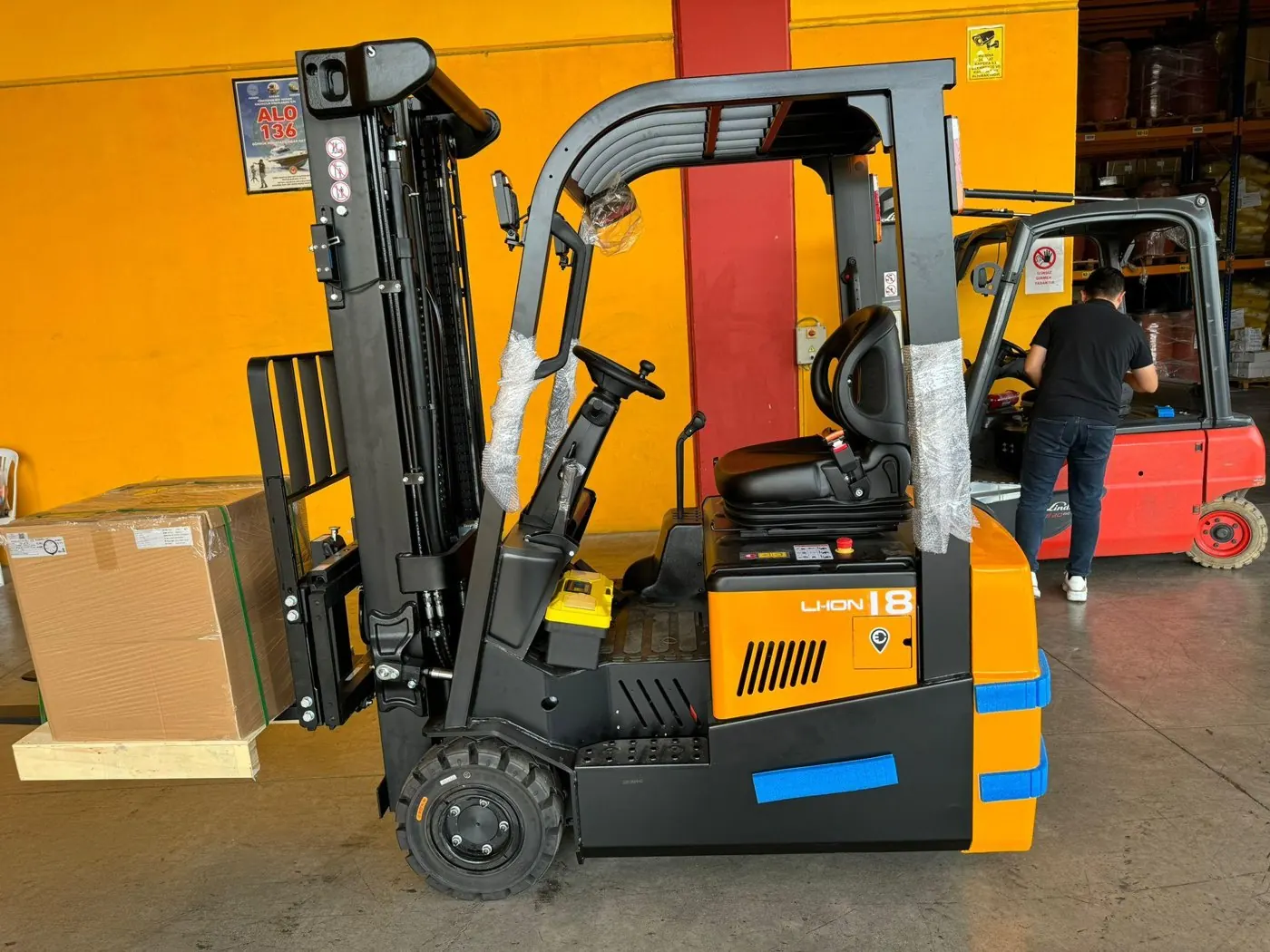 Ozan İstif lityum akülü forklift teslimatı